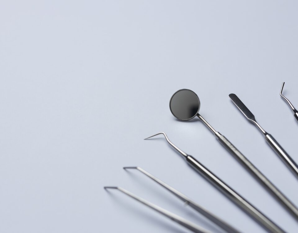 materiales dentales alergia